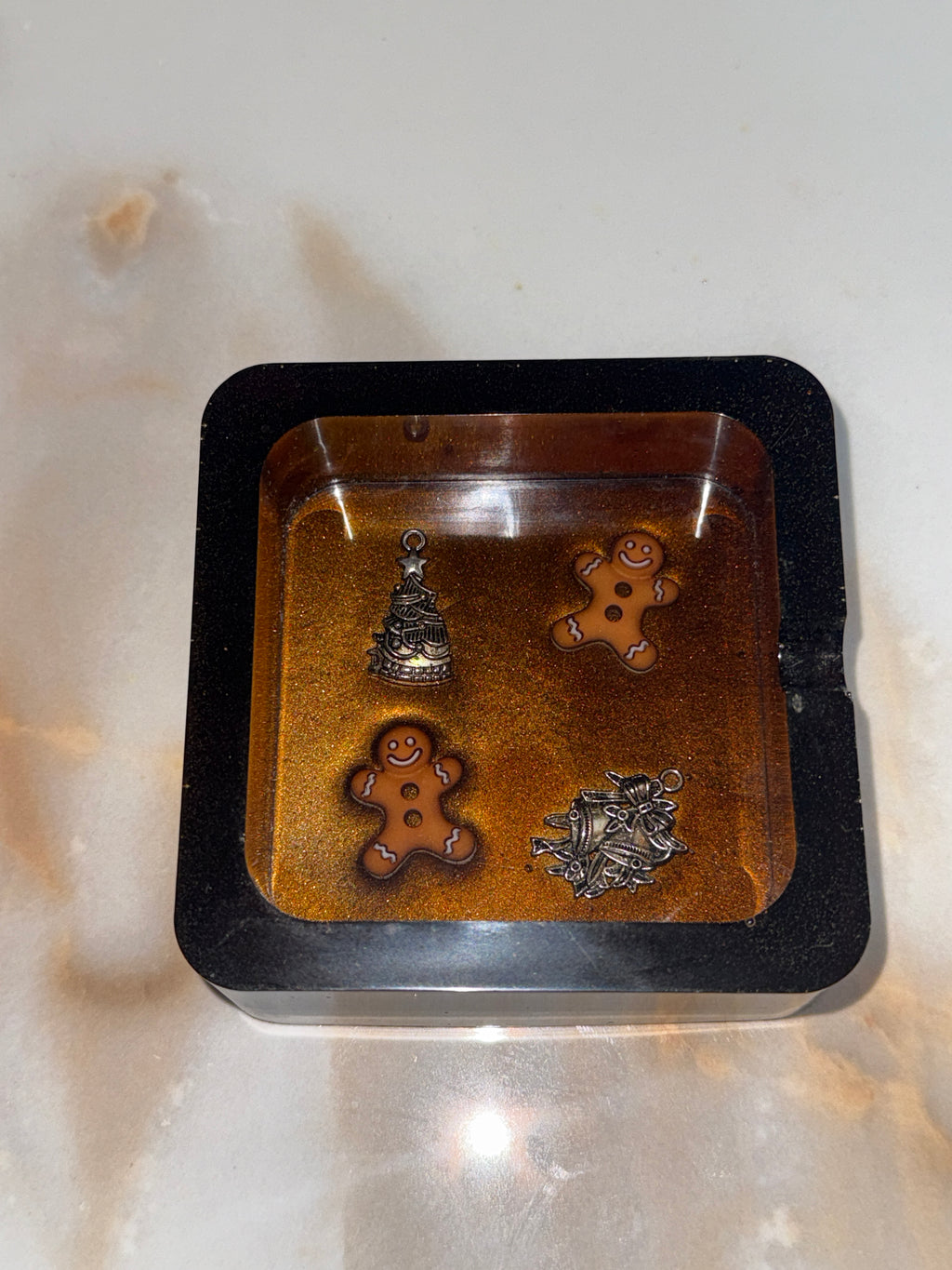 Ginerbread Square Ashtray